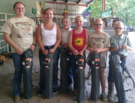 Rabbit Showmanship Winners